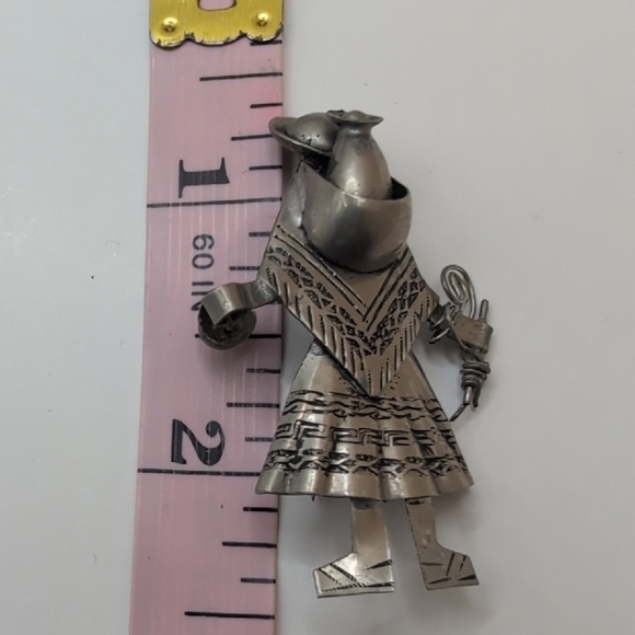 Vintage Sterling Silver Lady Brooch Pin - Unique Mexican Figural Art! - Picture 3 of 5